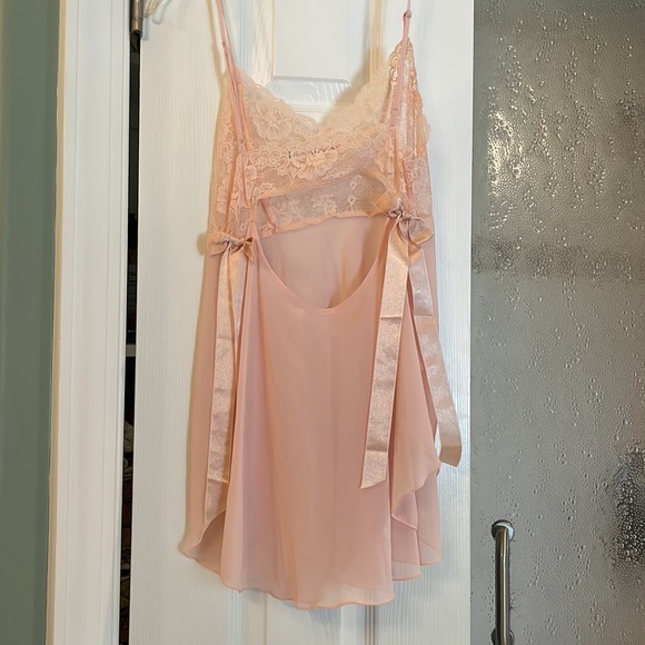 Victoria Secrets intimate apparel - Picture 3 of 8